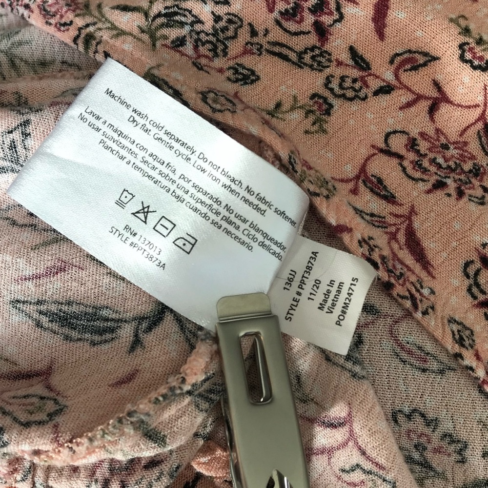 🔴 4/$15 Peace & Pearls Women’s 3X Peach Floral Front Tie Sleeveless Tank Top EUC - Picture 14 of 14